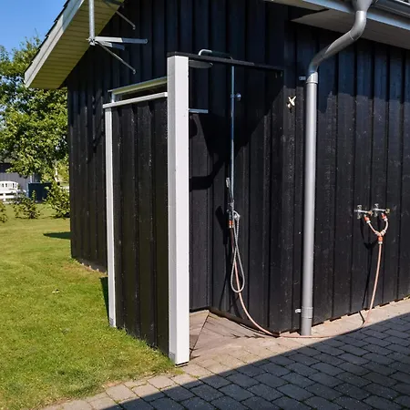 6 Person In * Løkken